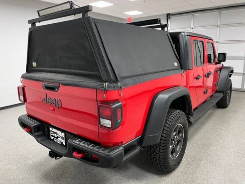 Used 2022 Jeep Gladiator Rubicon w/ Cold Weather Group AWD/4WD image 10