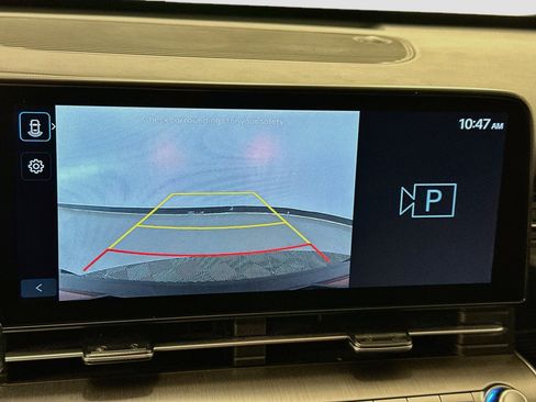 Used 2025 Hyundai Kona SEL AWD/4WD image 22