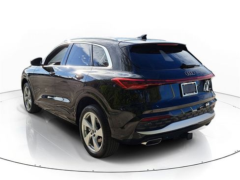 New 2025 Audi Q5 2.0T Premium Plus image 3