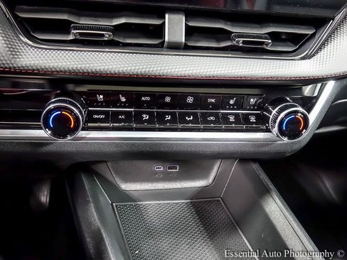 New 2026 Chevrolet Equinox RS w/ Convenience Package III image 19