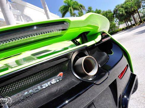 Used 2016 McLaren 675LT Coupe image 35