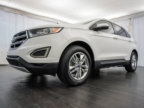 Used 2015 Ford Edge SEL FWD image 29
