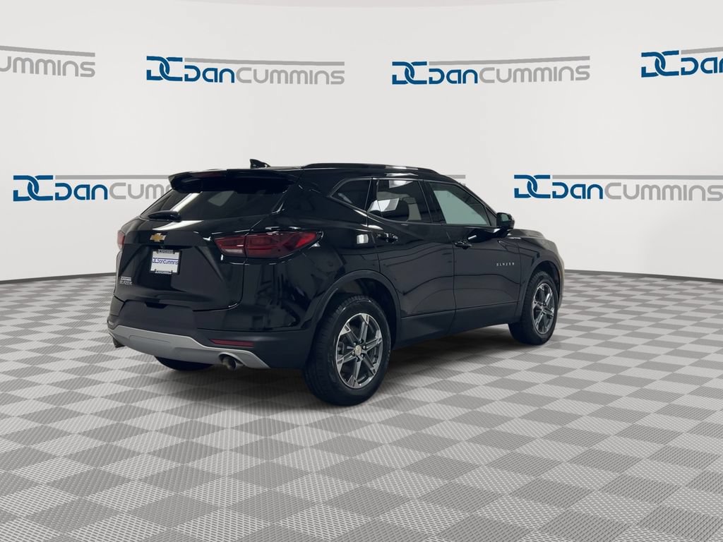 Used 2024 Chevrolet Blazer LT w/ Convenience Package FWD image 8