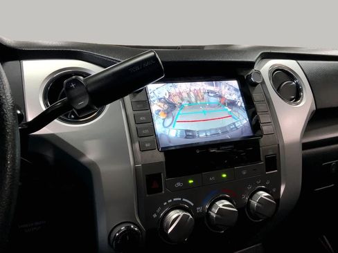 Used 2021 Toyota Tundra SR5 AWD/4WD image 27