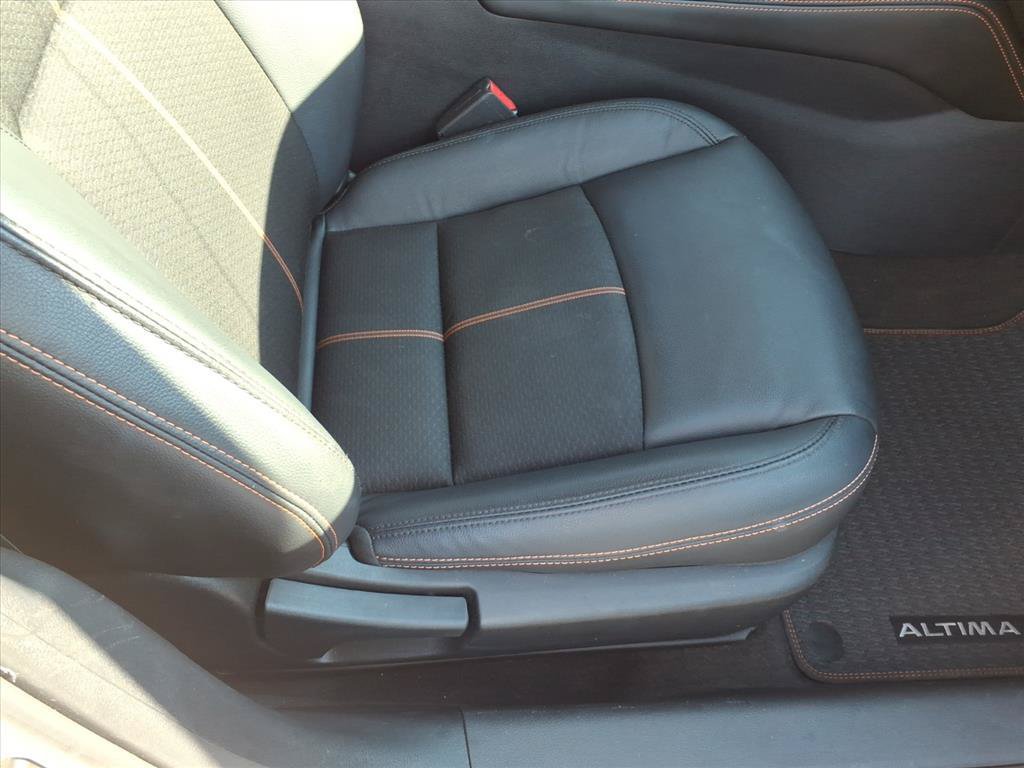 Used 2022 Nissan Altima 2.0 SR FWD image 15