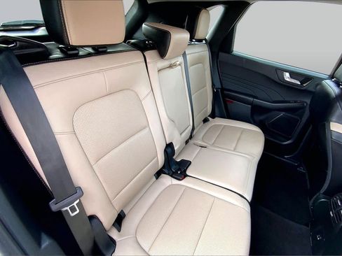 Used 2022 Ford Escape SEL w/ Technology Package FWD image 18