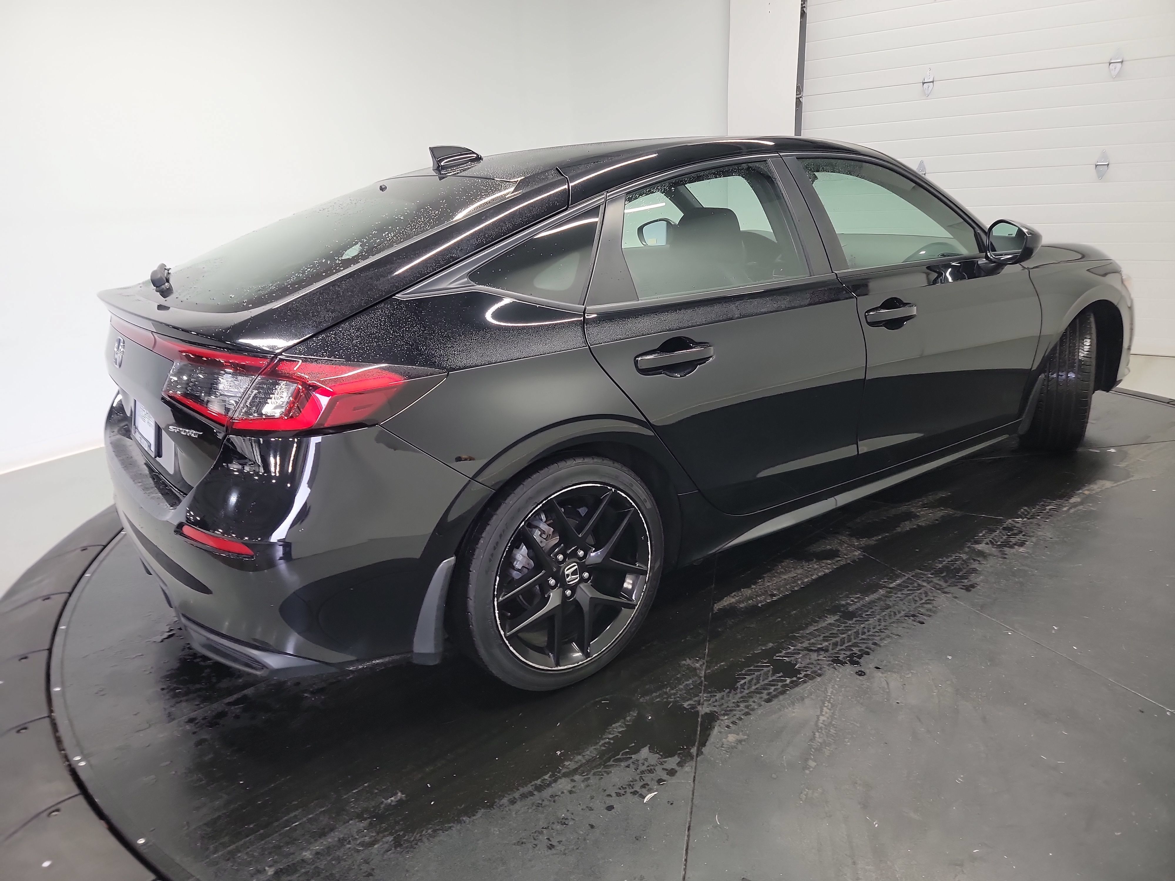 Used 2023 Honda Civic Sport image 9