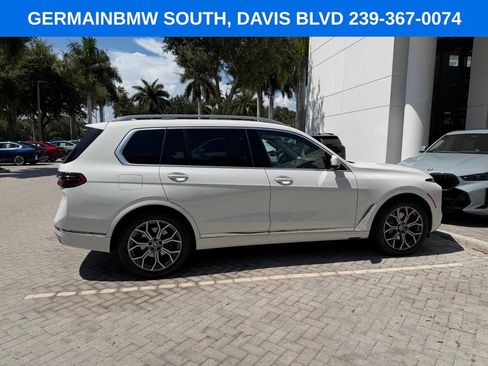 Certified 2024 BMW X7 xDrive40i AWD/4WD image 9