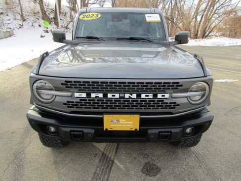 Certified 2023 Ford Bronco Badlands image 7