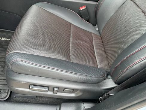 Used 2024 Honda Passport Black Edition image 9