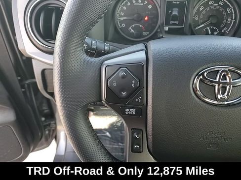 Used 2021 Toyota Tacoma TRD Off-Road image 16