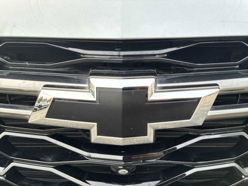 Certified 2023 Chevrolet Traverse RS w/ LPO, Floor Liner Package image 32