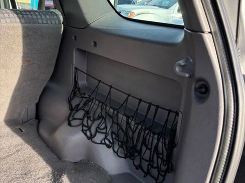 Used 2002 Ford Escape XLS image 32