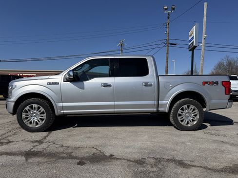 Used 2018 Ford F150 Platinum w/ Equipment Group 701A Luxury image 3