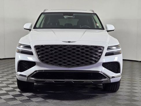 Used 2025 Genesis GV80 2.5T Prestige image 2