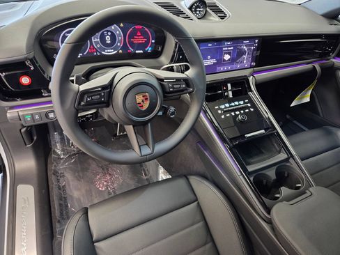 New 2026 Porsche Panamera 4 AWD/4WD image 4