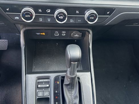 Used 2023 Honda CR-V EX image 5