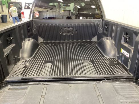 Used 2022 Ford F150 XLT w/ Equipment Group 302A High AWD/4WD image 5