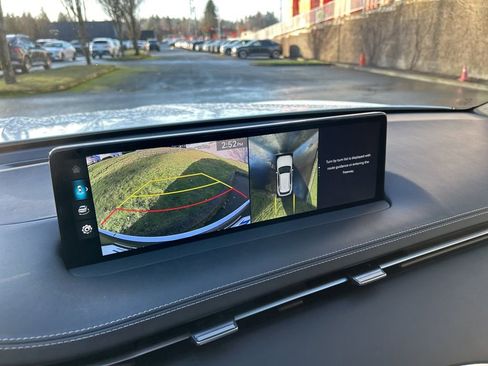 Used 2025 Genesis GV70 3.5T Sport w/ Sport Advanced Package image 27