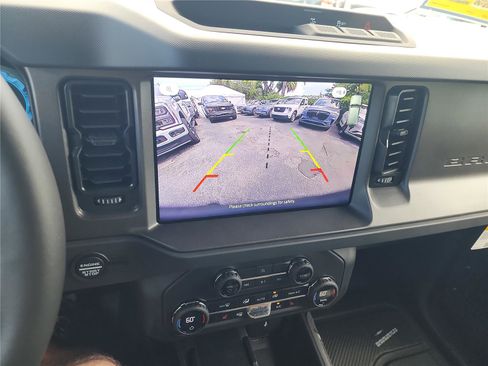 New 2025 Ford Bronco Big Bend image 38