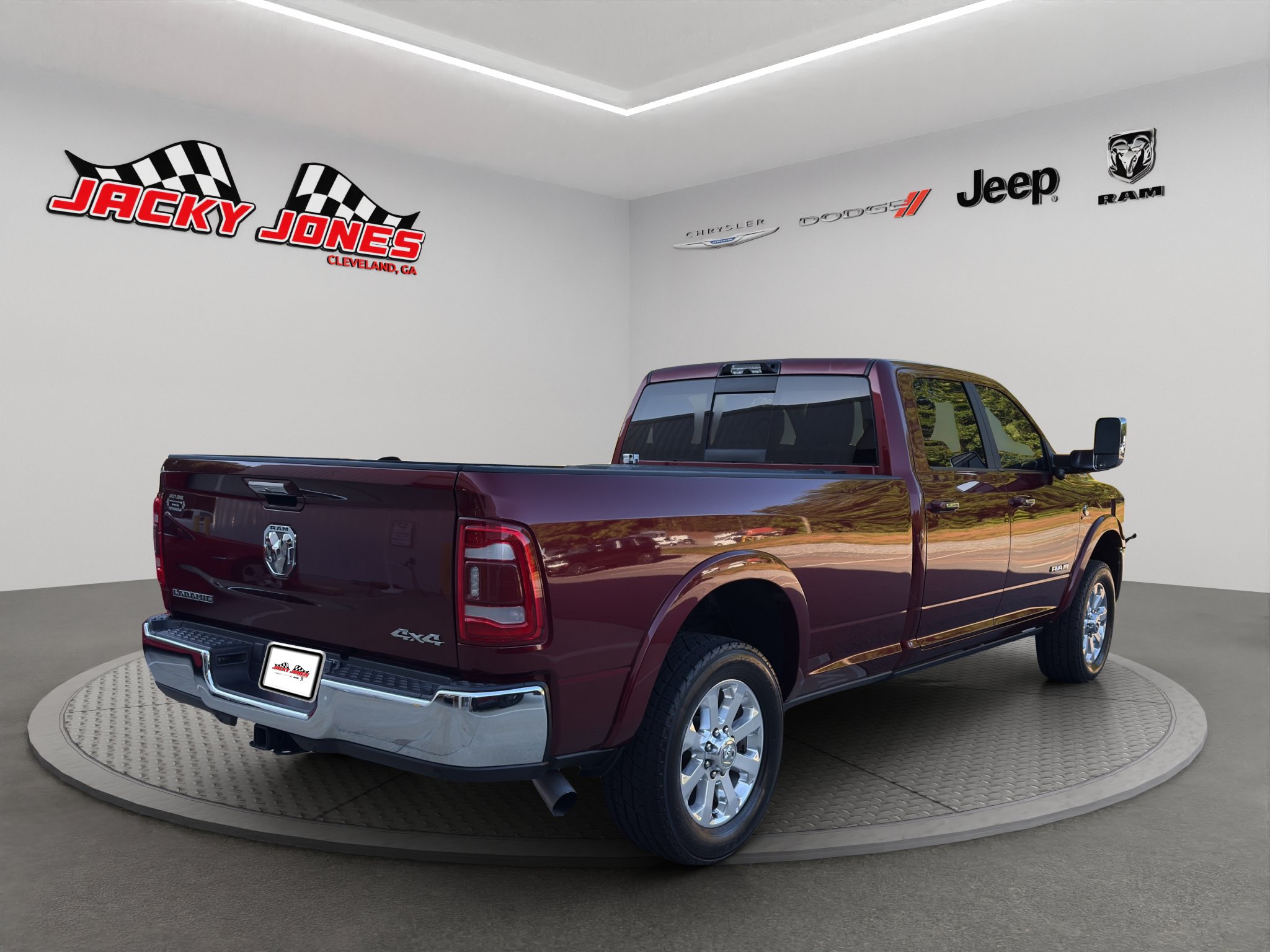 Used 2022 RAM 3500 Laramie AWD/4WD image 10