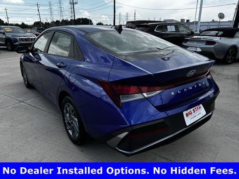 Used 2024 Hyundai Elantra SEL FWD image 6