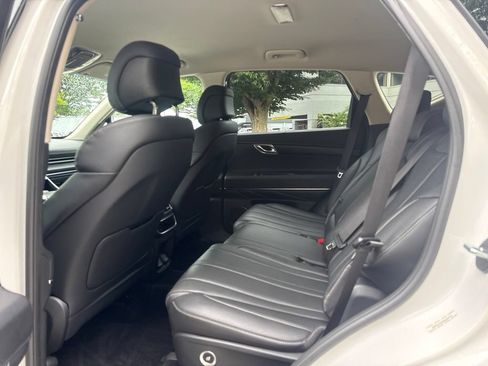 Used 2024 Genesis GV80 2.5T AWD/4WD image 26