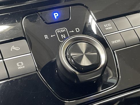 Used 2025 Toyota bZ4X XLE image 26