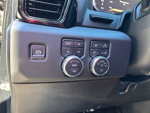 New 2026 GMC Sierra 2500 AT4X image 21