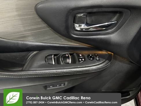 Used 2015 Nissan Murano Platinum w/ Platinum Technology Package AWD/4WD image 10