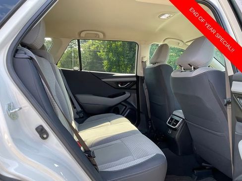 Used 2024 Subaru Outback Premium image 12