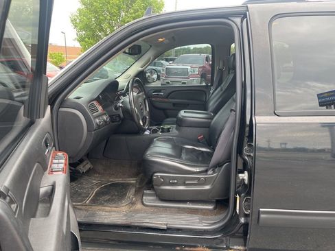Used 2011 GMC Yukon SLT AWD/4WD image 6