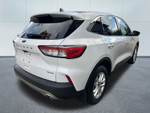 Used 2022 Ford Escape SE w/ Convenience Package image 5