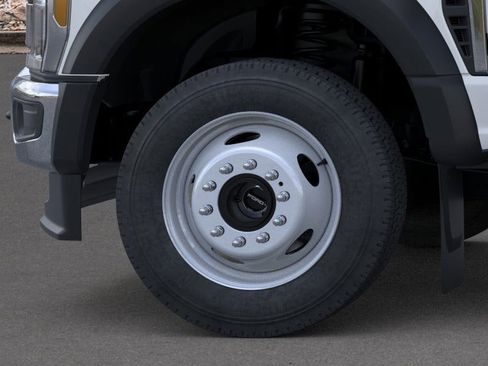 New 2025 Ford F550 4x4 Supercab Super Duty image 19