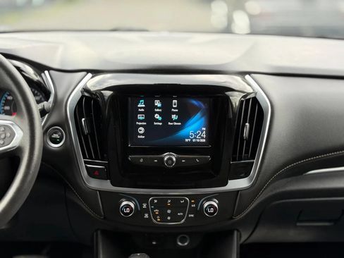 Used 2019 Chevrolet Traverse LS FWD image 22