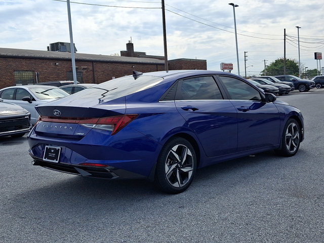 Certified 2023 Hyundai Elantra Limited FWD image 4