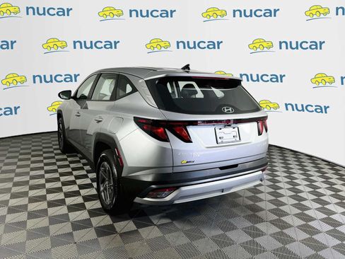 Used 2026 Hyundai Tucson Blue SE AWD/4WD image 5