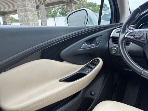 Used 2017 Buick Envision Preferred FWD image 16