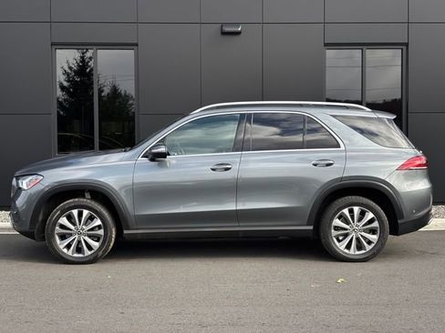 Used 2022 Mercedes-Benz GLE 350 4MATIC image 2