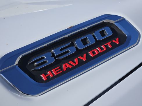 New 2026 RAM 3500 Lone Star AWD/4WD image 7
