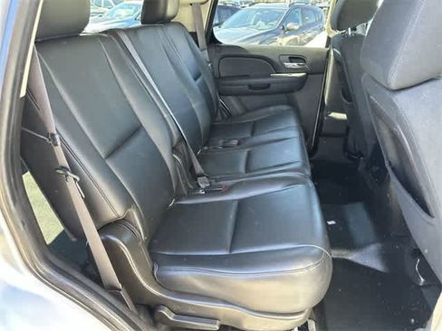 Used 2014 Chevrolet Tahoe 4WD image 18