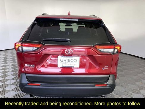 Used 2025 Toyota RAV4 LE AWD/4WD image 7