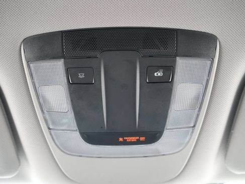 Used 2023 Kia Sorento LX AWD/4WD image 20