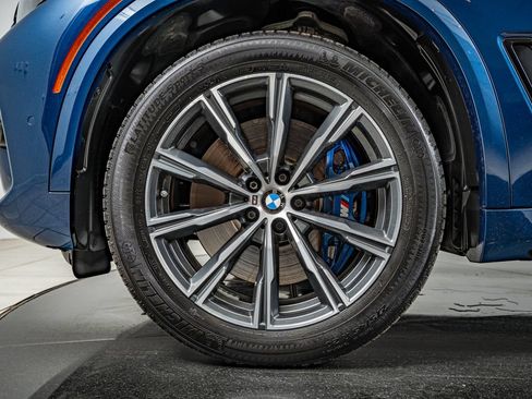 Used 2023 BMW X5 M50i w/ Climate Comfort Package AWD/4WD image 10
