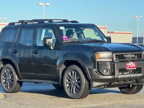 Used 2026 Toyota Land Cruiser image 9