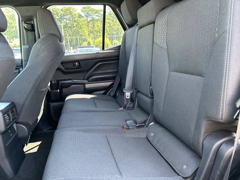 Used 2026 Toyota 4Runner SR5 AWD/4WD image 14