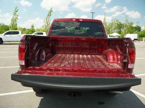 Certified 2023 RAM 1500 Tradesman w/ Popular Equipment Group AWD/4WD image 17