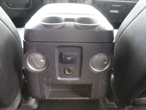 Used 2013 Ford F350 Lariat w/ Lariat Interior Pkg image 17