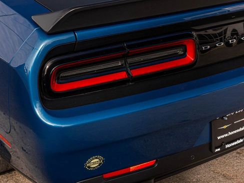 Used 2021 Dodge Challenger SRT Hellcat Redeye image 35