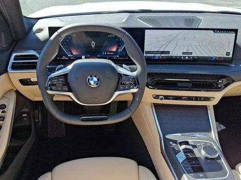 Certified 2025 BMW 330i xDrive Sedan w/ Convenience Package image 11